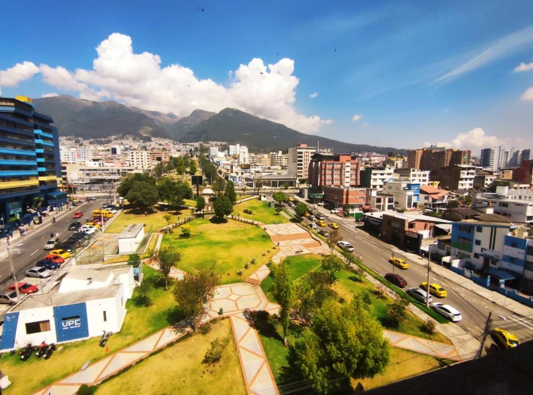 Val Hotel Santamaria Quito Eksteriør billede
