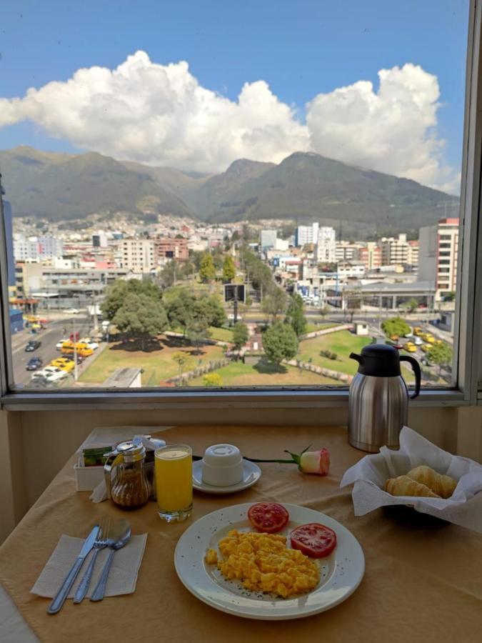 Val Hotel Santamaria Quito Eksteriør billede