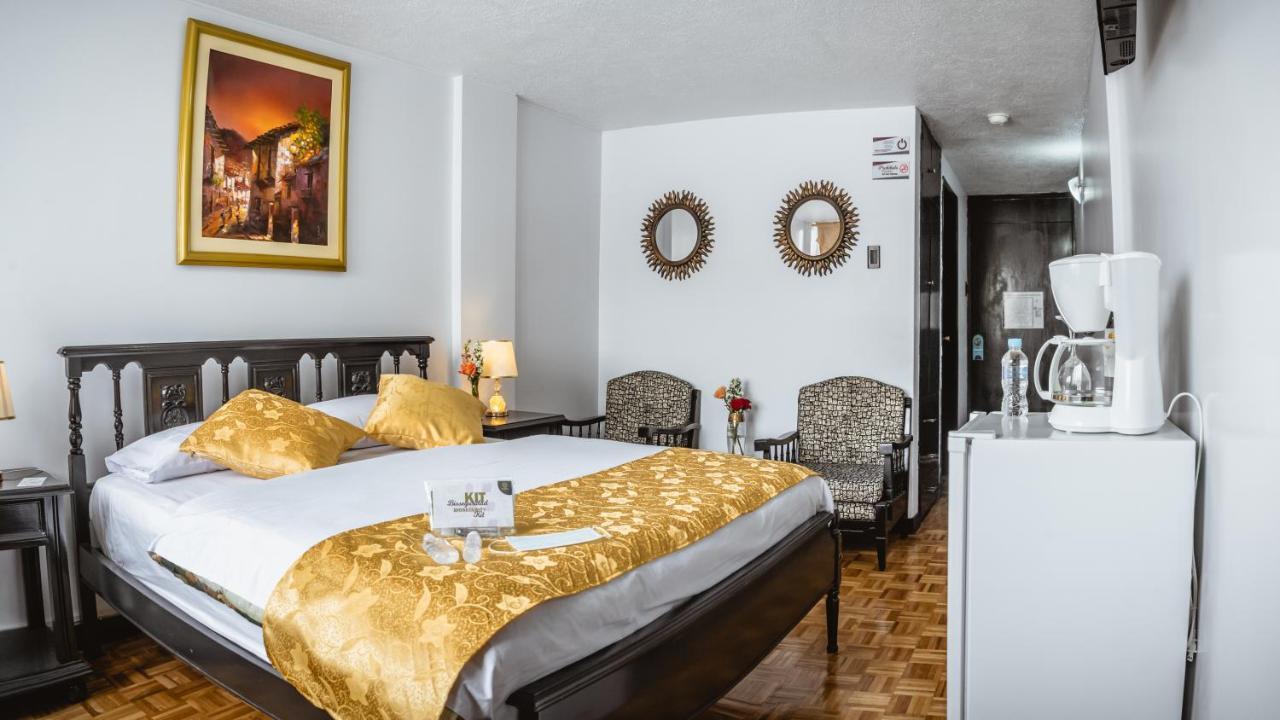 Val Hotel Santamaria Quito Eksteriør billede